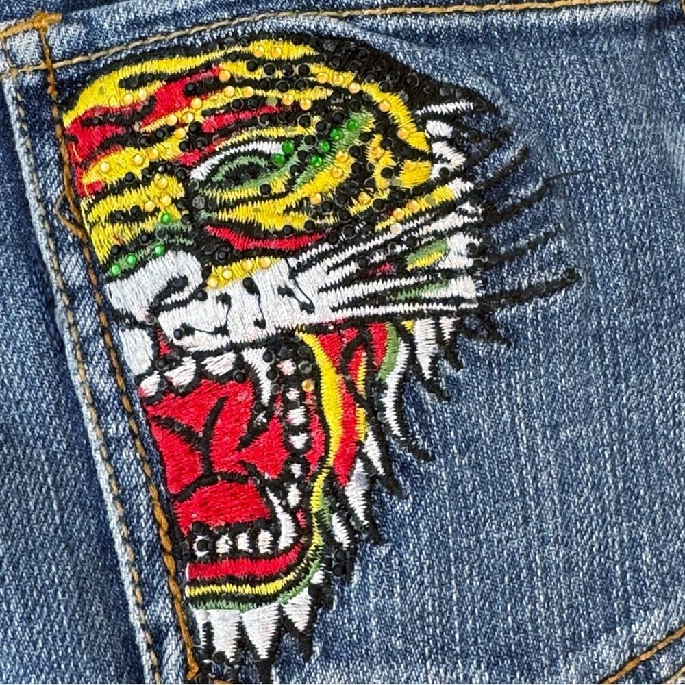Ed Hardy Blue Denim Jean Shorts with Multicolor Tiger Patch - Picture 5 of 8